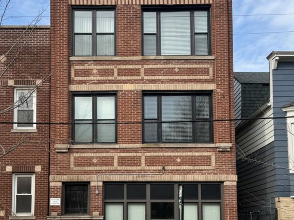 3912 N Ashland Avenue, Chicago, IL 60613