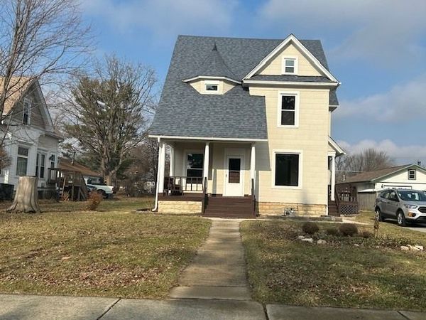 313 E CORNING Avenue, Peotone, IL 60468