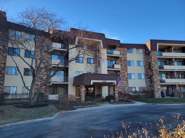 Unit 312, Arlington Heights, IL 60004