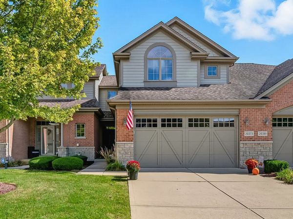 20373 Mackinac Point Drive, Frankfort, IL 60423