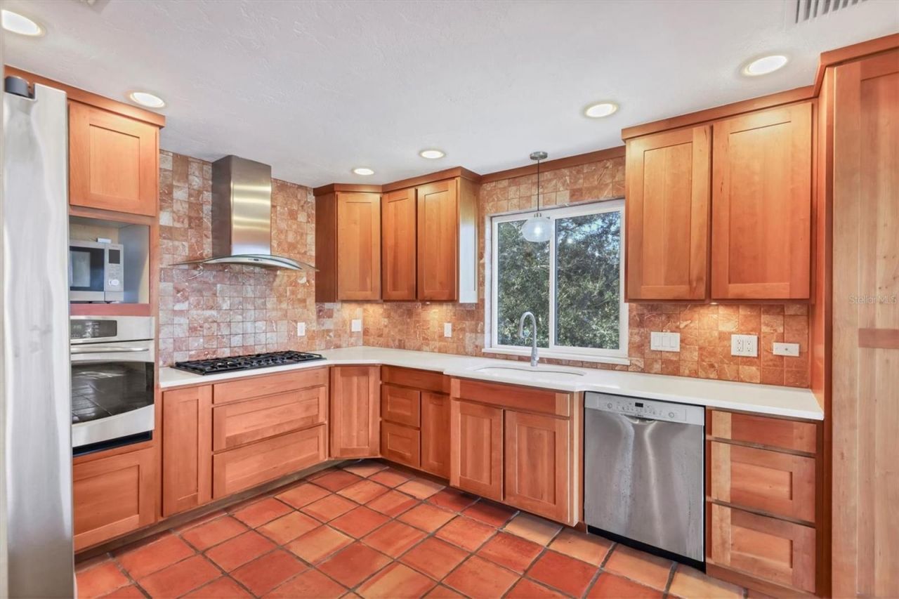 3601 Coquina Key Drive Se, Saint Petersburg, FL 33705 Photo