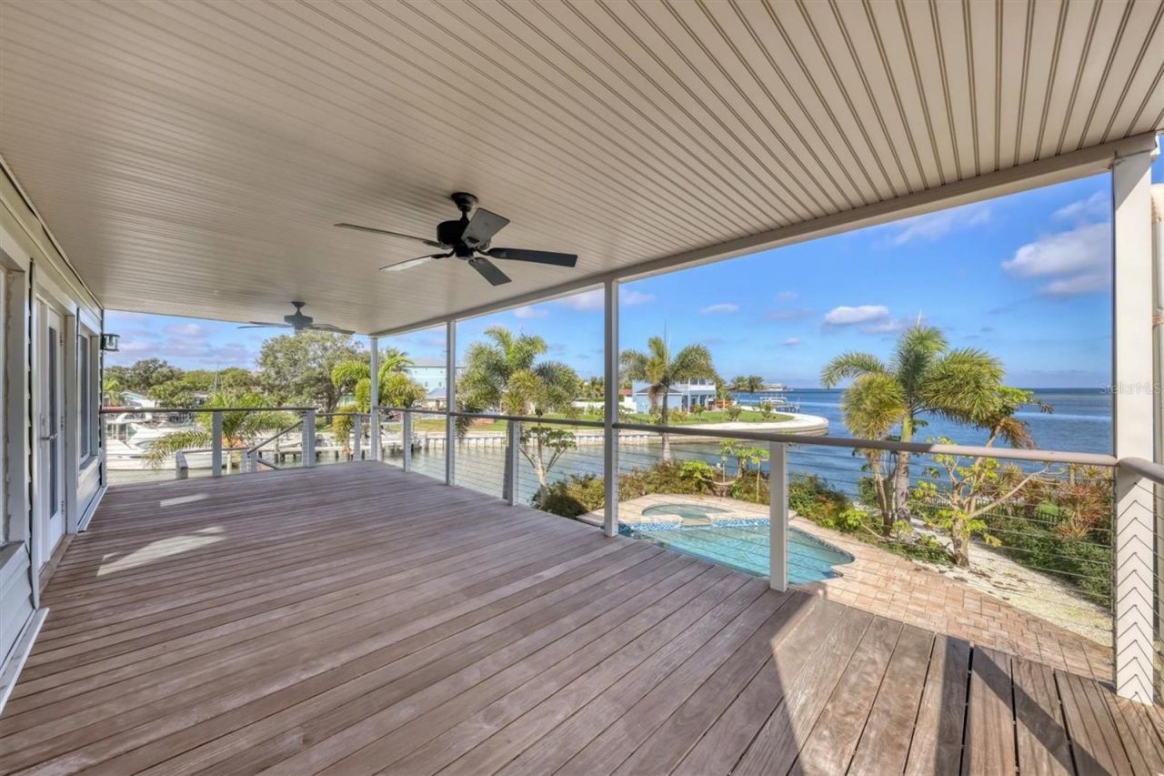 3601 Coquina Key Drive Se, Saint Petersburg, FL 33705 Photo