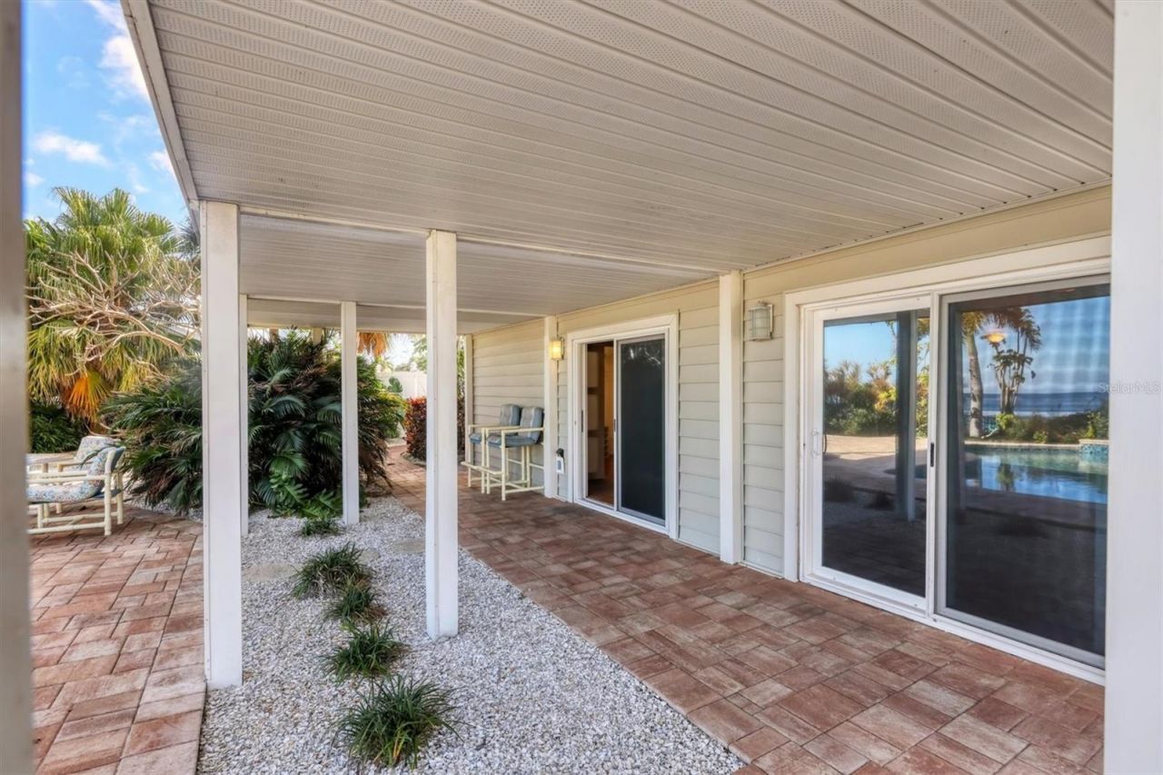 3601 Coquina Key Drive Se, Saint Petersburg, FL 33705 Photo