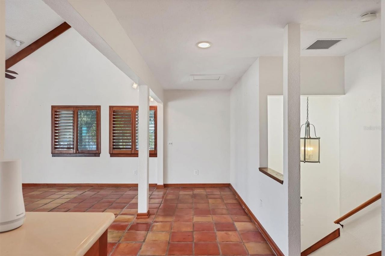 3601 Coquina Key Drive Se, Saint Petersburg, FL 33705 Photo