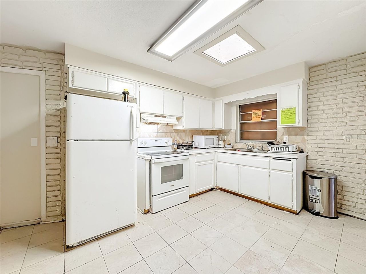 4200 Anderson Road, Orlando, FL 32812 Photo