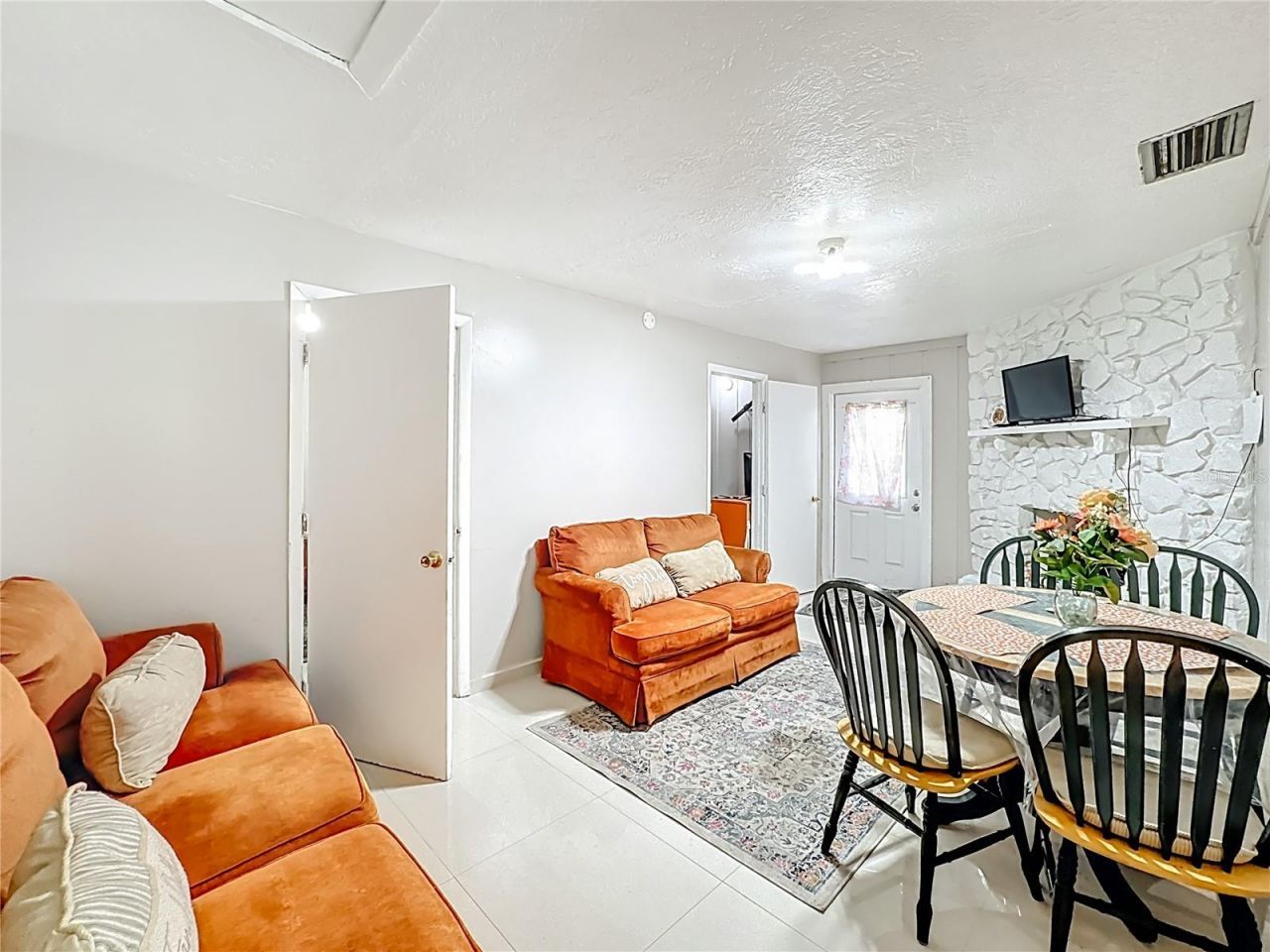 4200 Anderson Road, Orlando, FL 32812 Photo