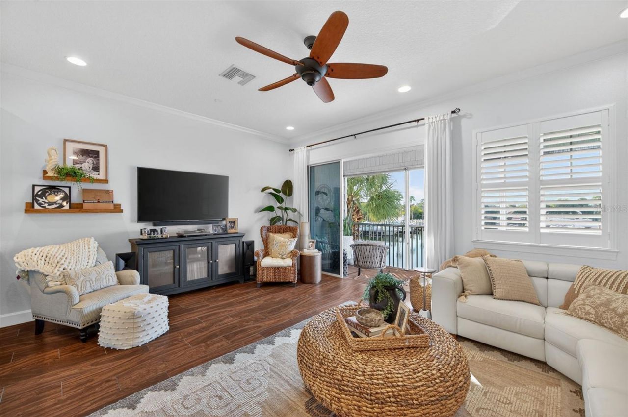 6115 Anchorage Way S, Saint Petersburg, FL 33712 Photo