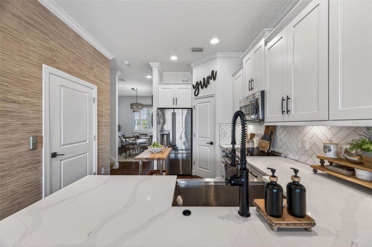 6115 Anchorage Way S, Saint Petersburg, FL 33712 Photo