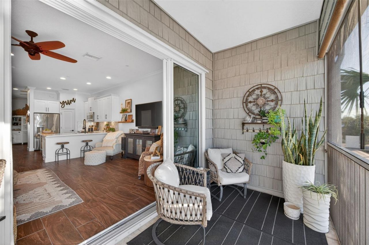 6115 Anchorage Way S, Saint Petersburg, FL 33712 Photo