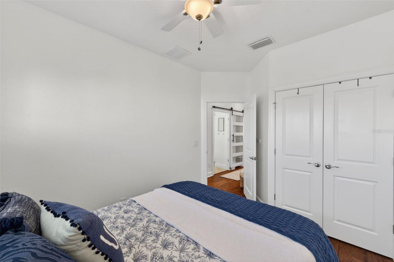 6115 Anchorage Way S, Saint Petersburg, FL 33712 Photo