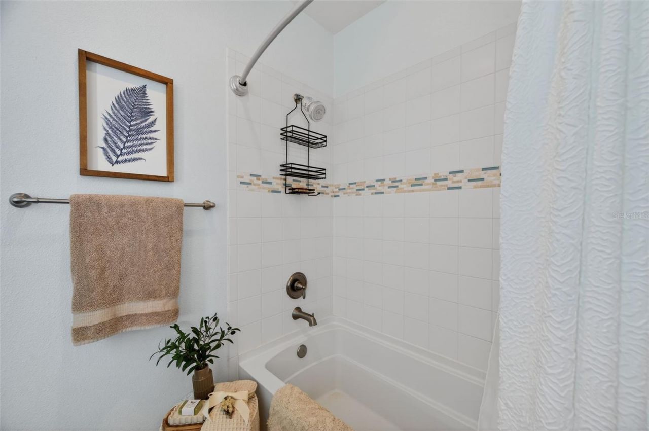 6115 Anchorage Way S, Saint Petersburg, FL 33712 Photo