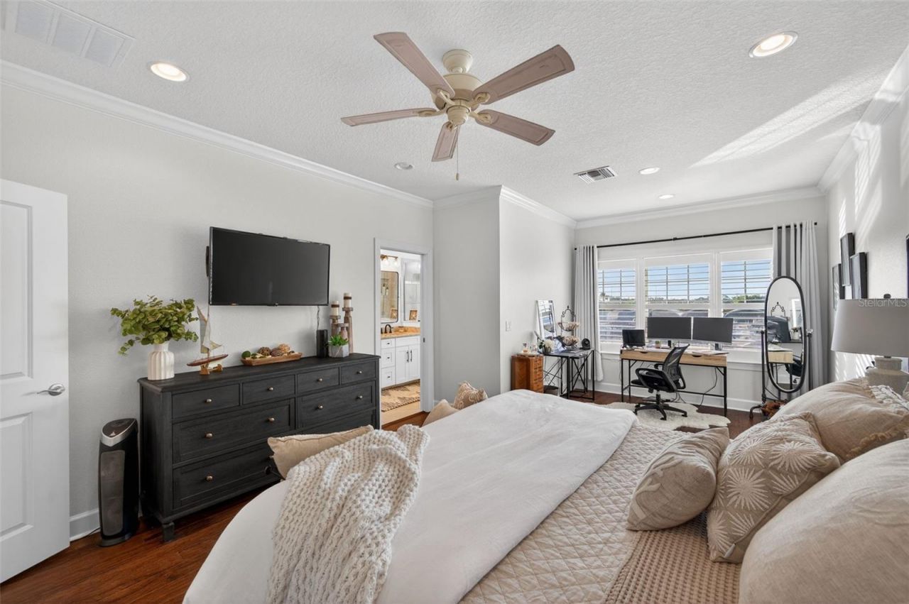 6115 Anchorage Way S, Saint Petersburg, FL 33712 Photo