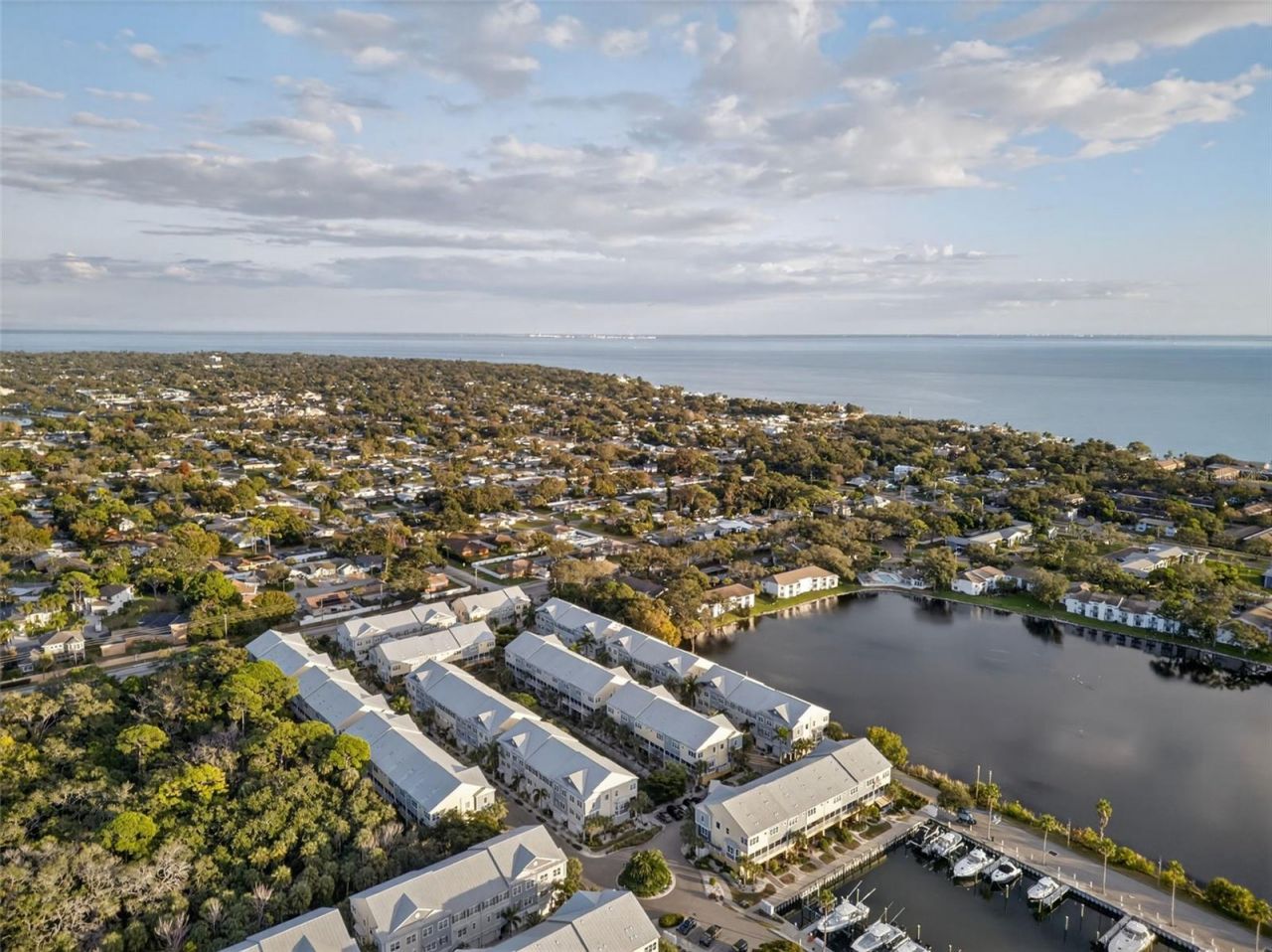 6115 Anchorage Way S, Saint Petersburg, FL 33712 Photo