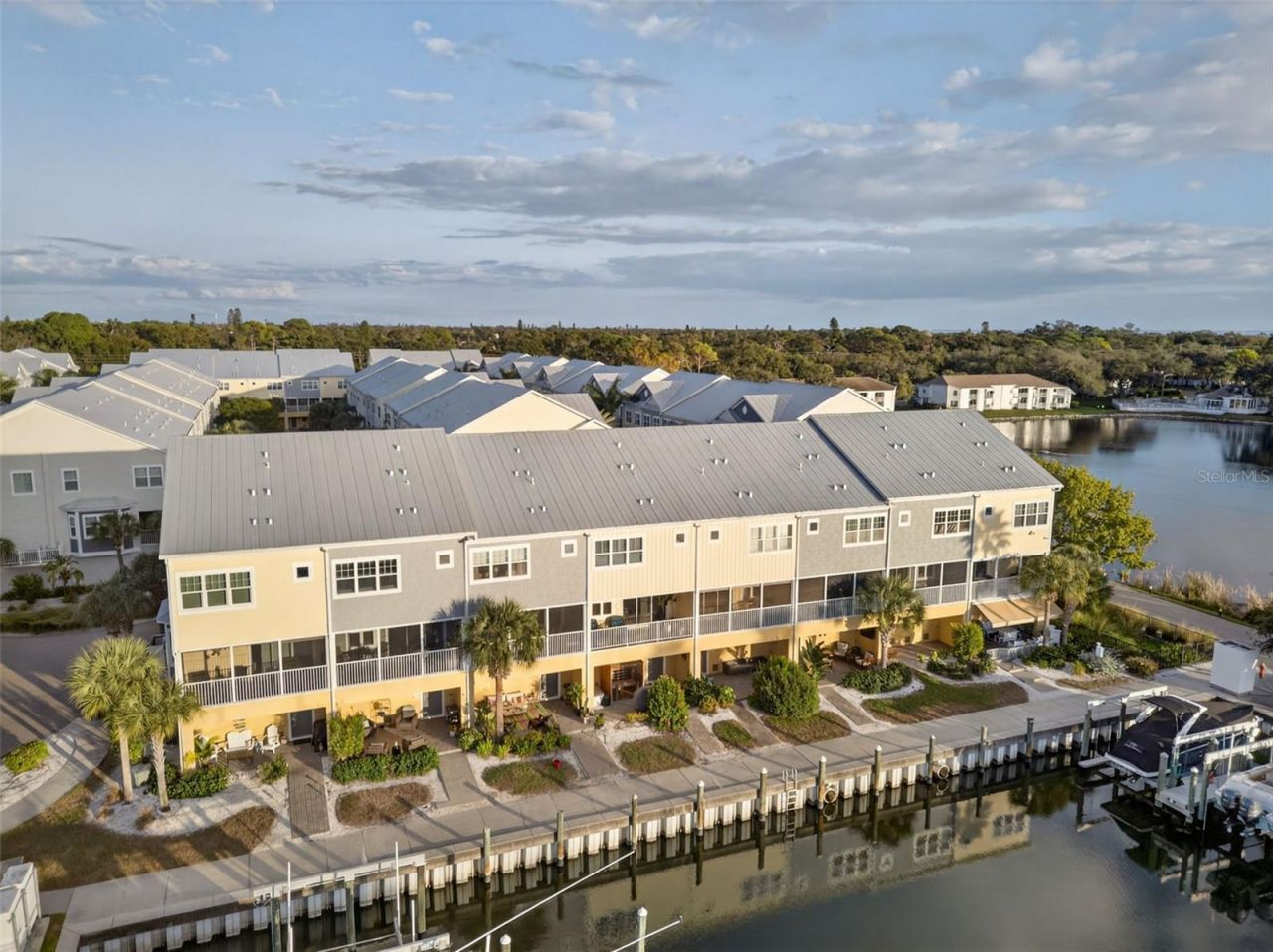 6115 Anchorage Way S, Saint Petersburg, FL 33712 Photo