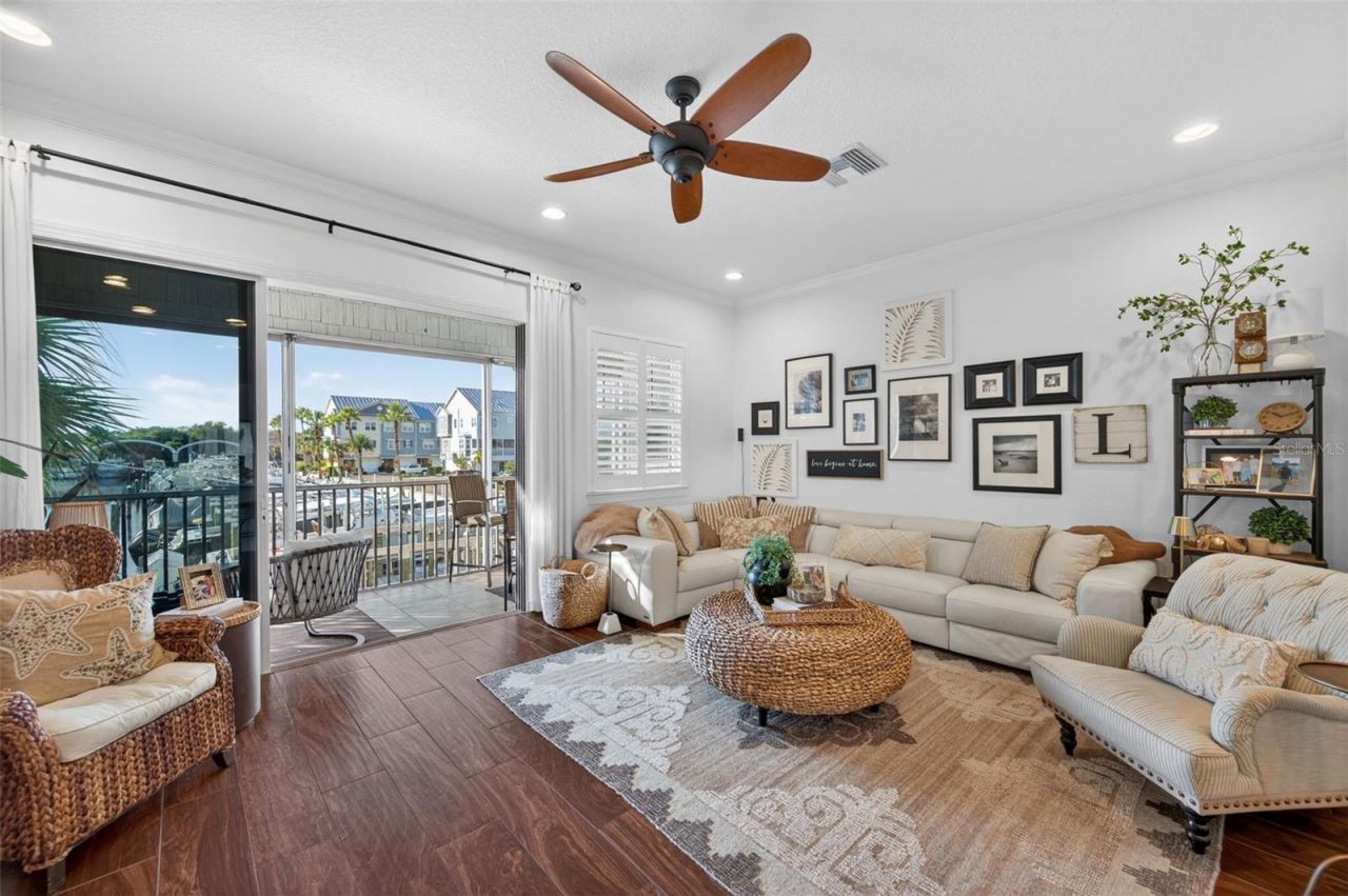 6115 Anchorage Way S, Saint Petersburg, FL 33712 Photo