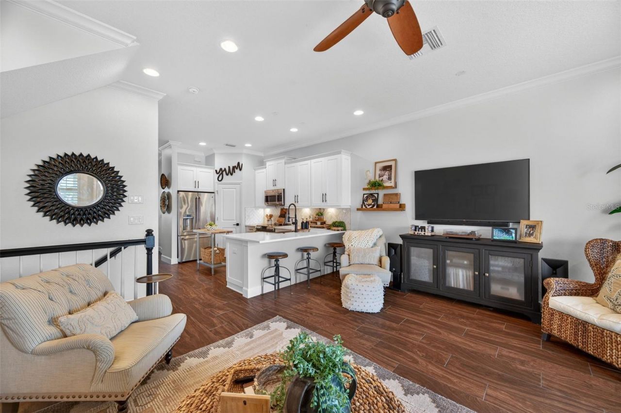 6115 Anchorage Way S, Saint Petersburg, FL 33712 Photo