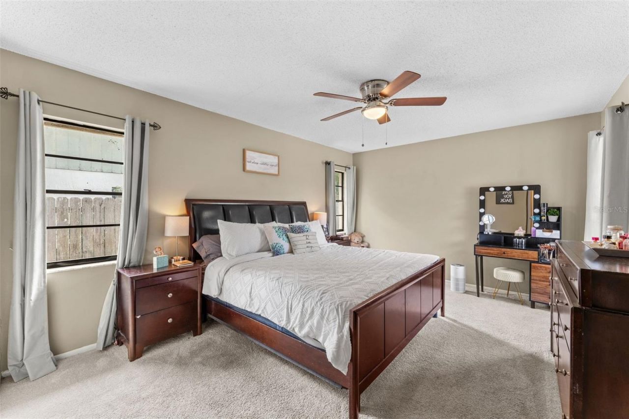 1026 Weaver Drive, Oviedo, FL 32765 Photo
