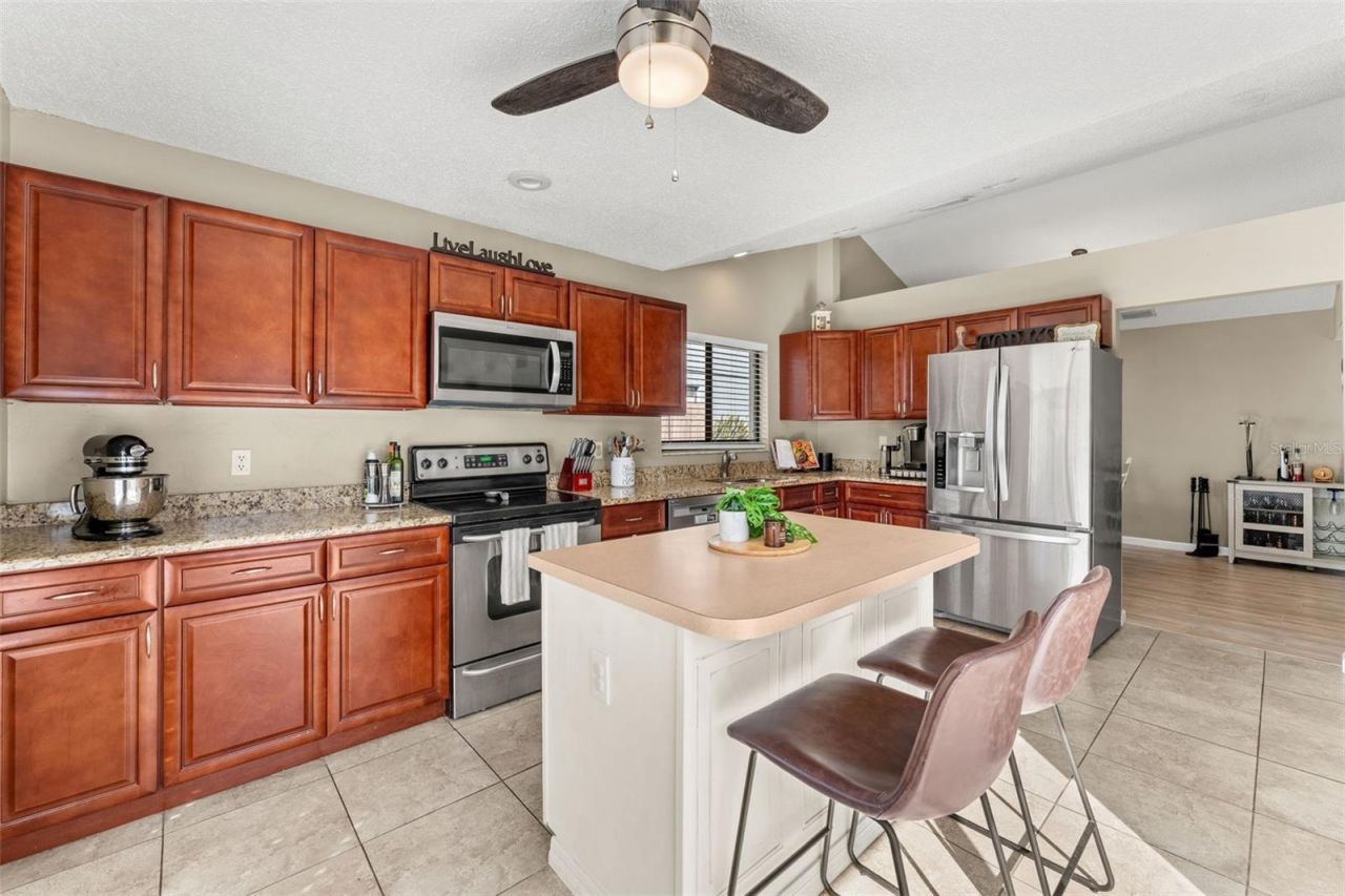 1026 Weaver Drive, Oviedo, FL 32765 Photo