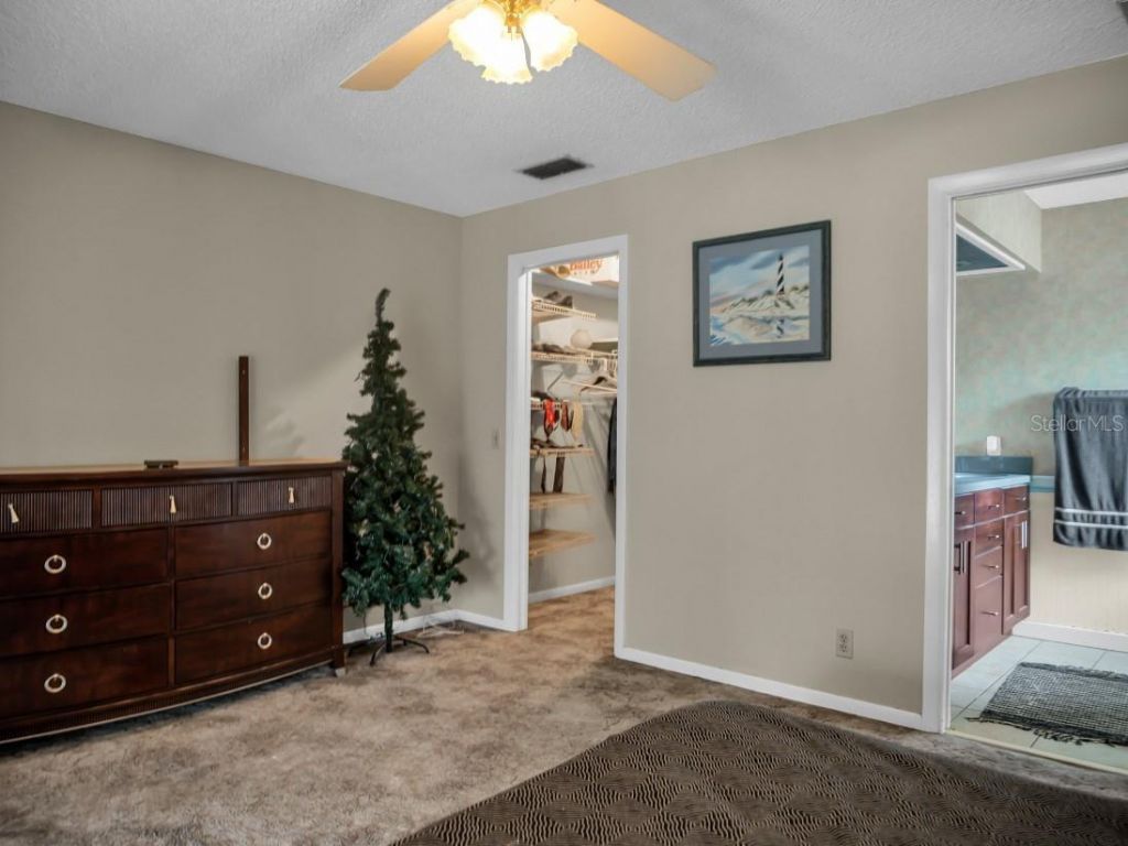 135 Ashley Lake Drive, Melrose, FL 32666 Photo