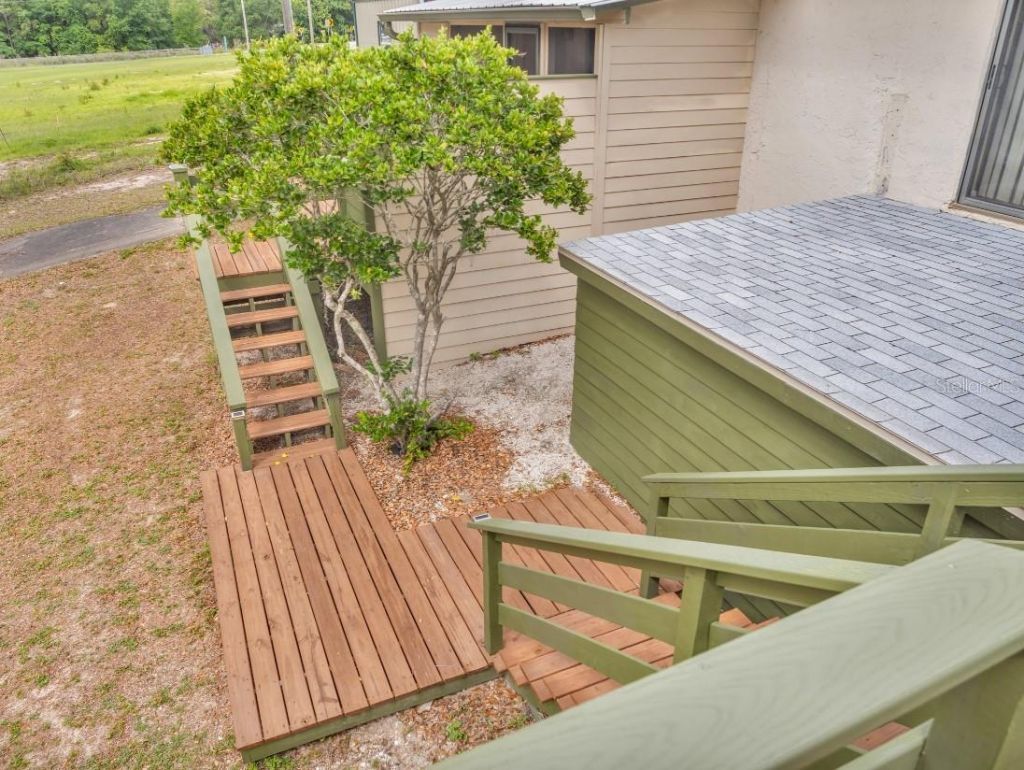 135 Ashley Lake Drive, Melrose, FL 32666 Photo
