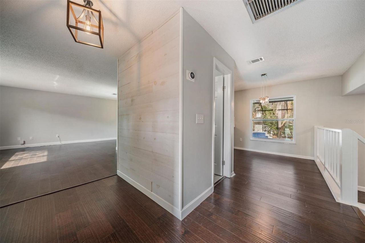 4505 Old Saybrook Avenue, Tampa, FL 33624 Photo