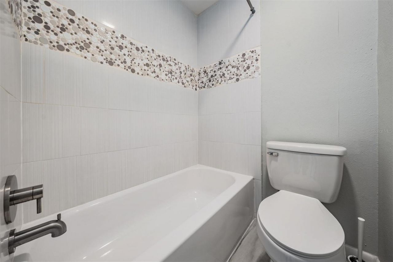 4505 Old Saybrook Avenue, Tampa, FL 33624 Photo