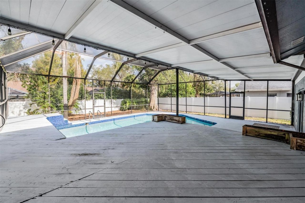 4505 Old Saybrook Avenue, Tampa, FL 33624 Photo