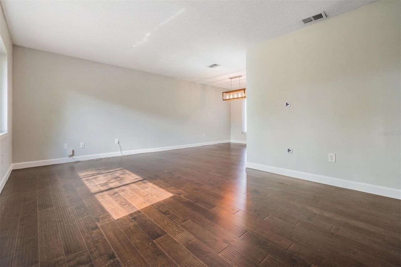 4505 Old Saybrook Avenue, Tampa, FL 33624 Photo