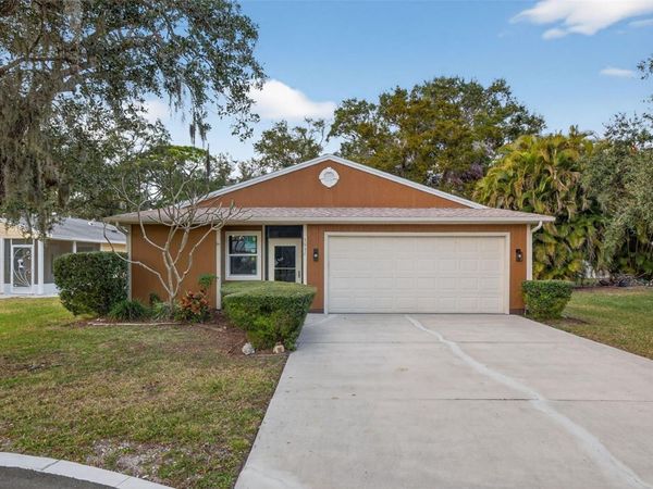 3957 BEARDED OAKS COURT, SARASOTA, FL 34232