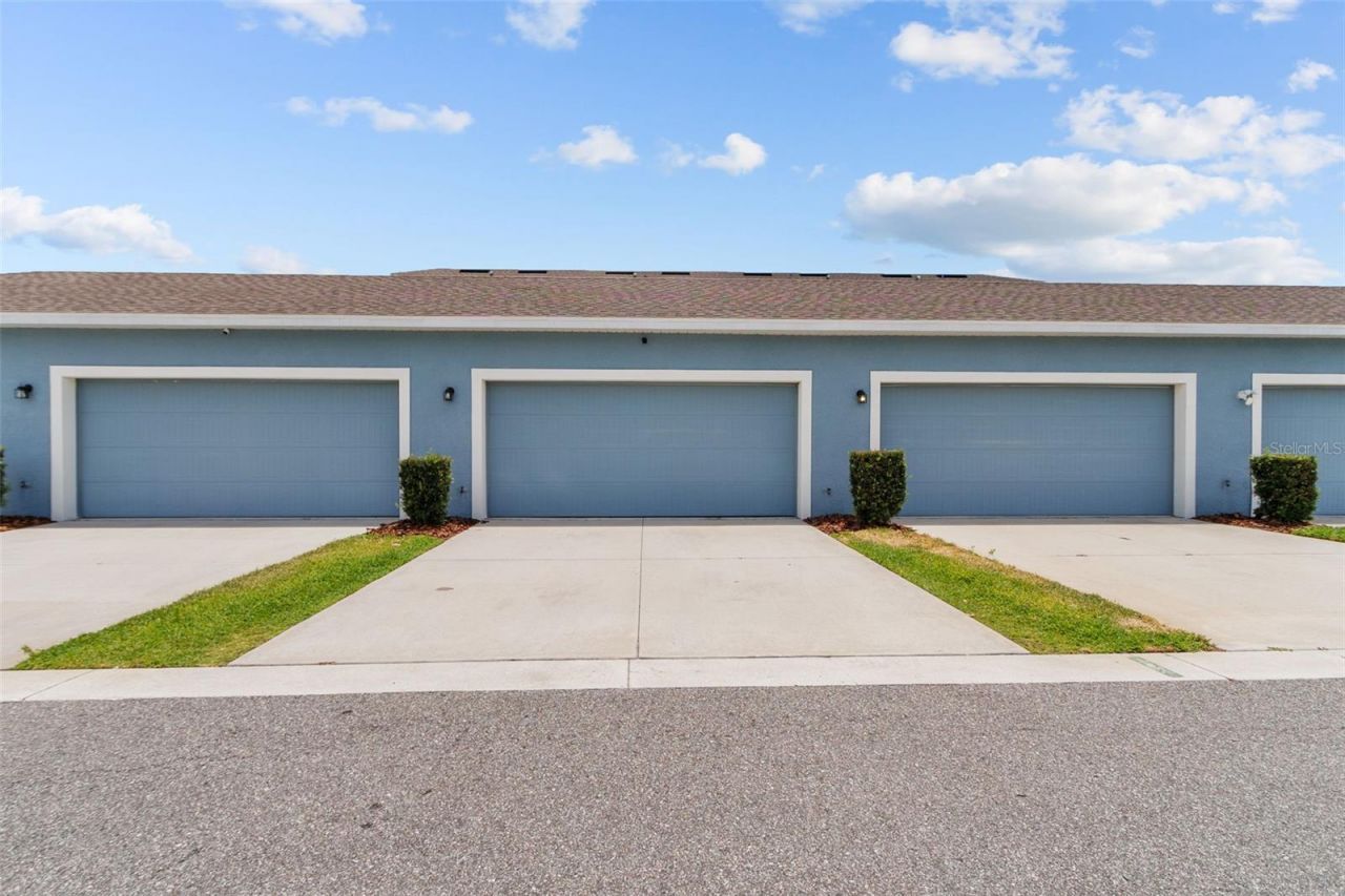 2421 Hearth Drive, Odessa, FL 33556 Photo