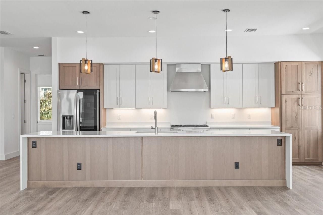 109 Punta Vista Drive, Saint Pete Beach, FL 33706 Photo