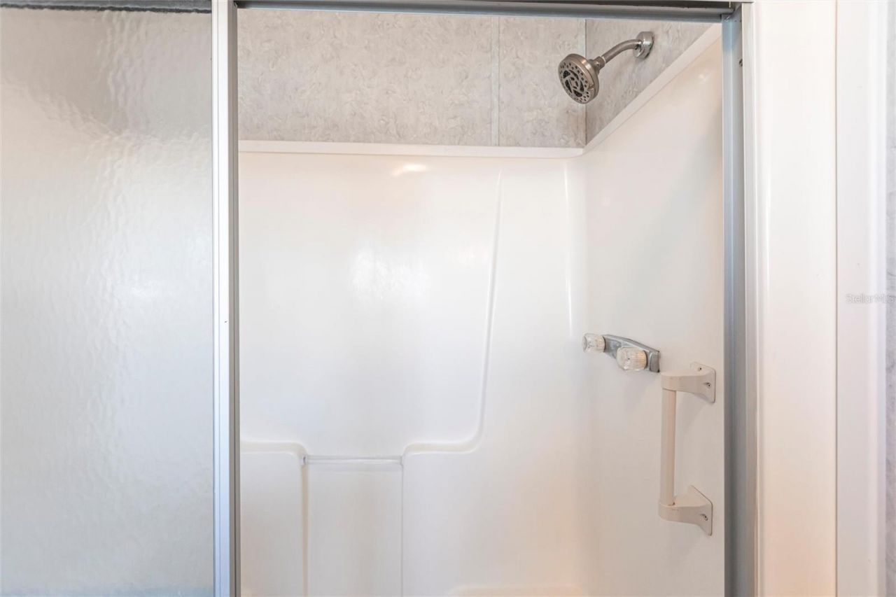 27 N Manatee Loop, Punta Gorda, FL 33950 Photo