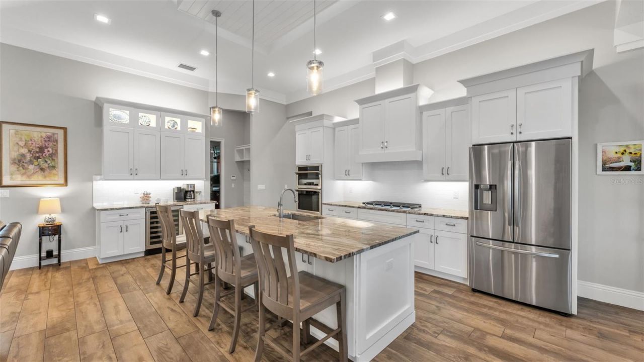 6527 Emerald Woods Lane, Lakeland, FL 33813 Photo