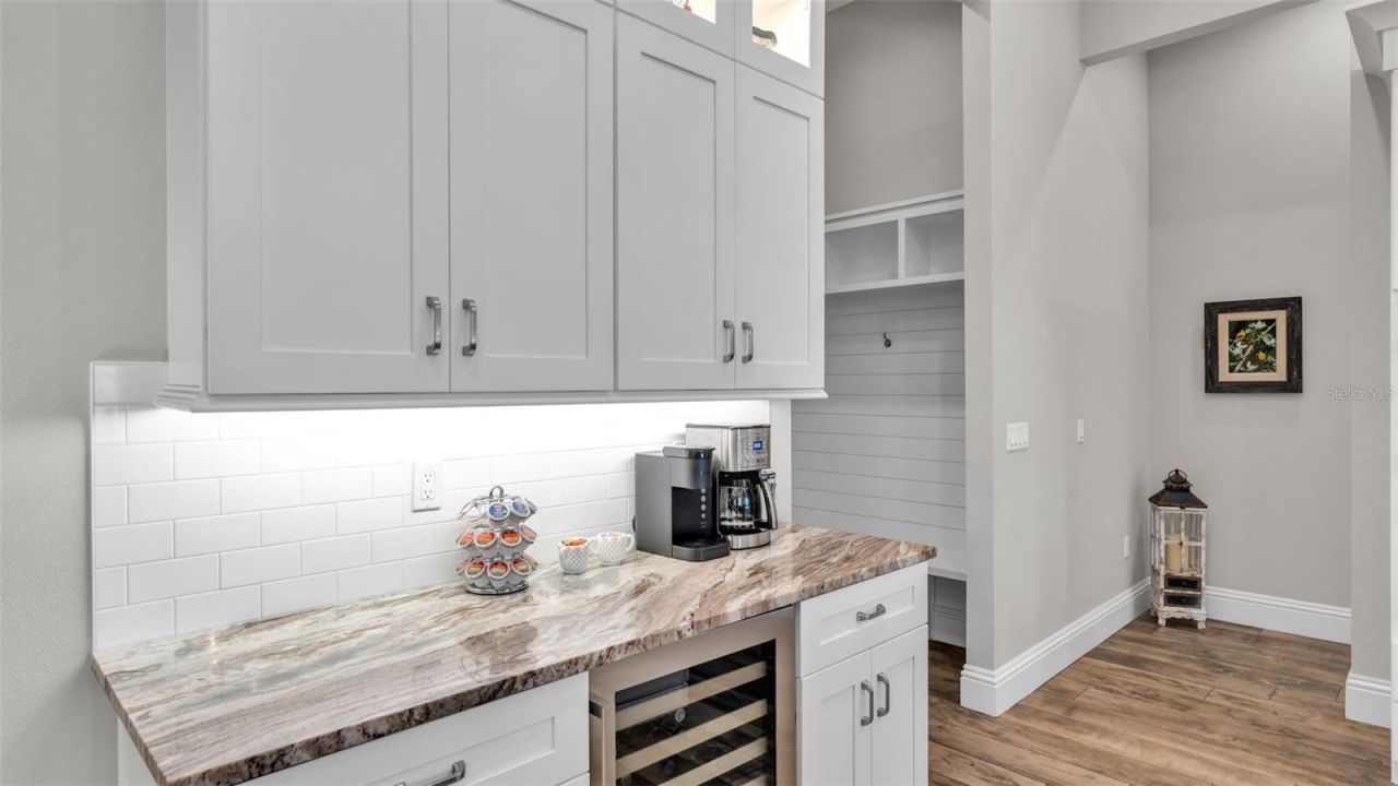 6527 Emerald Woods Lane, Lakeland, FL 33813 Photo