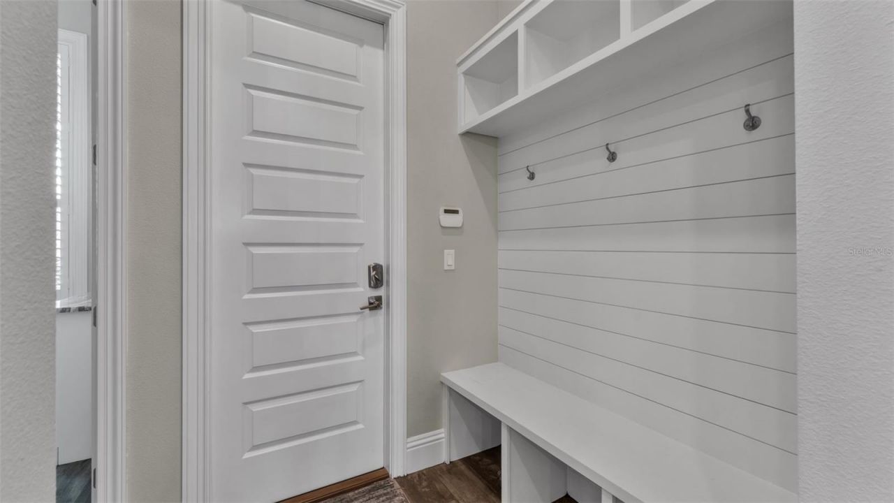 6527 Emerald Woods Lane, Lakeland, FL 33813 Photo