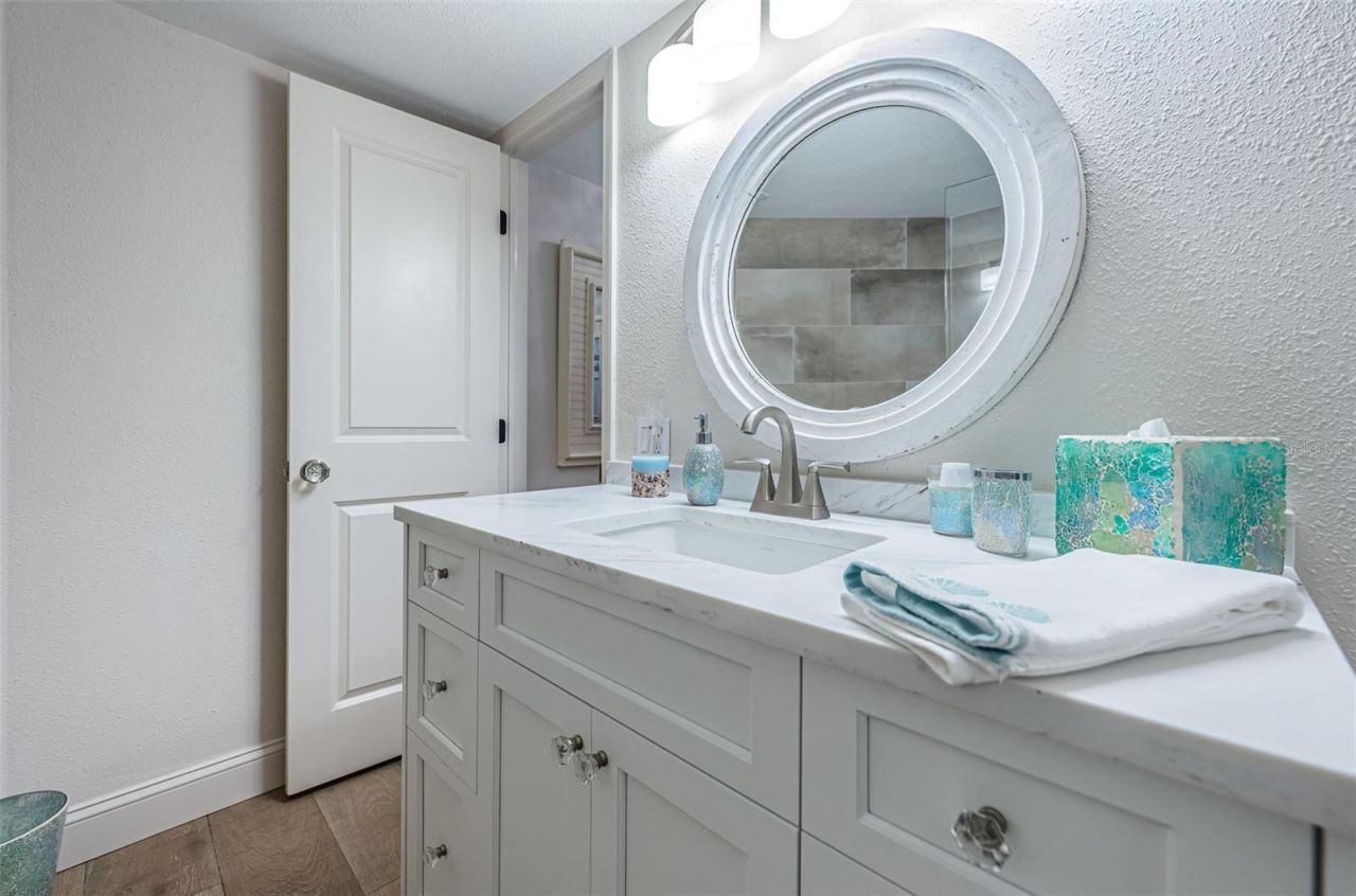 5633 Puerta Del Sol Boulevard S, Unit 103, Saint Petersburg, FL 33715 Photo