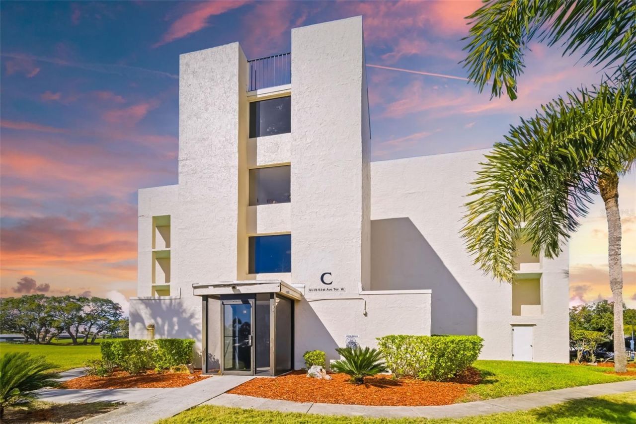 4119 61st Avenue Terrace W, Unit 308, Bradenton, FL 34210 Photo