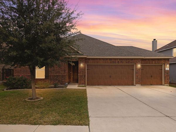 1012 Plano LN, Leander, TX 78641