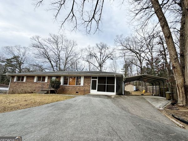 43 Sycamore Drive, Toccoa, GA 30577