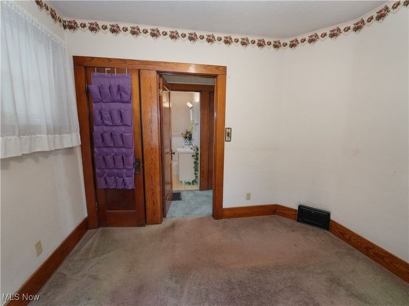 219 W Central Avenue, Ravenna, OH 44266 Photo 14