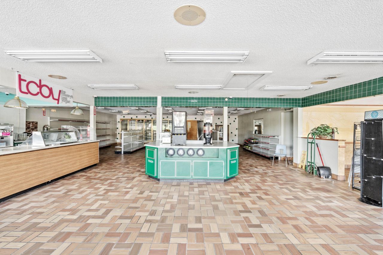 5 Lane Street Photo 20