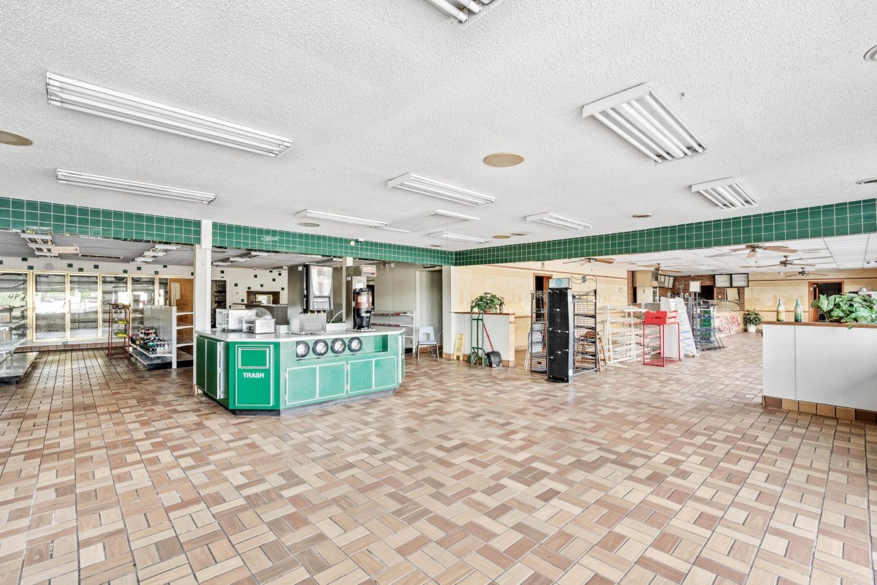 5 Lane Street Photo 21