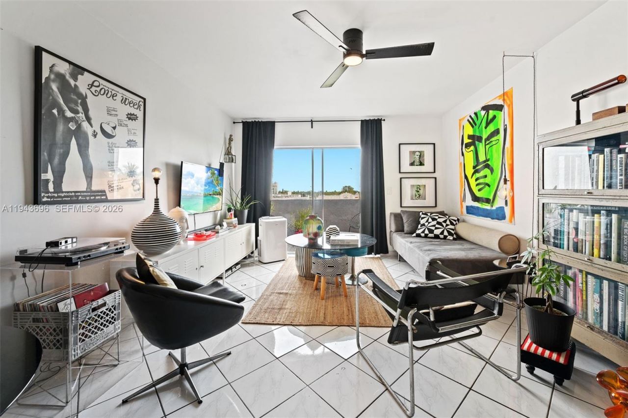 7801 NE 4th Ct, Unit 511, Miami, FL 33138 Photo