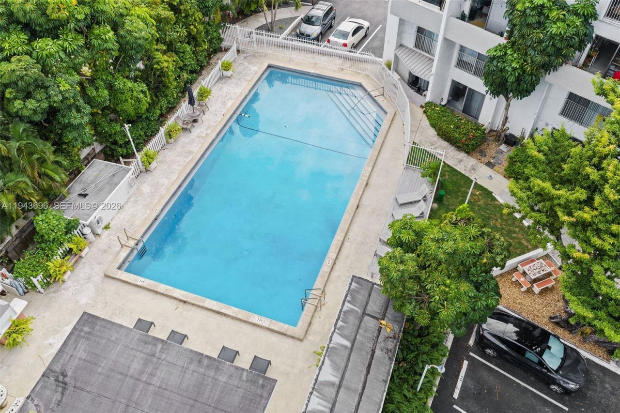 7801 NE 4th Ct, Unit 511, Miami, FL 33138 Photo