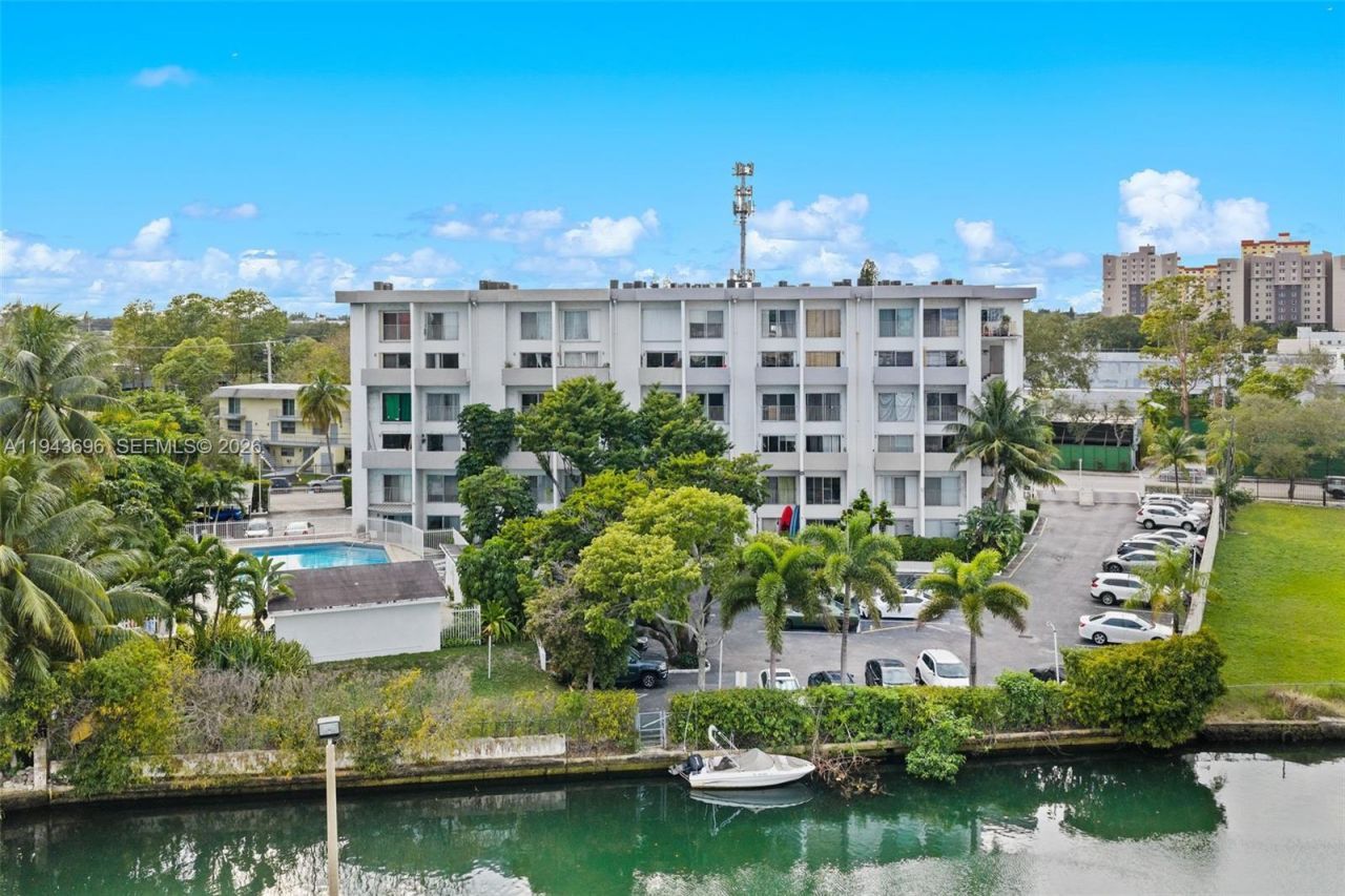 7801 NE 4th Ct, Unit 511, Miami, FL 33138 Photo