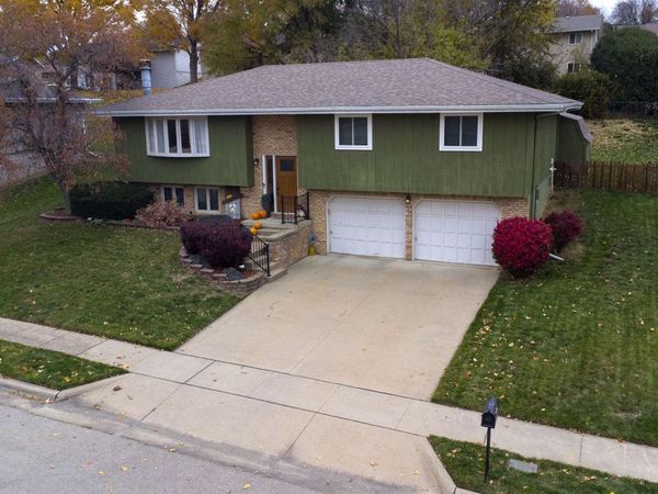 1970 Admiral Street, Dubuque, IA 52002