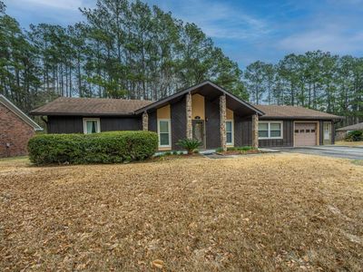 207 Foxborough Rd Road, Goose Creek, SC 29445