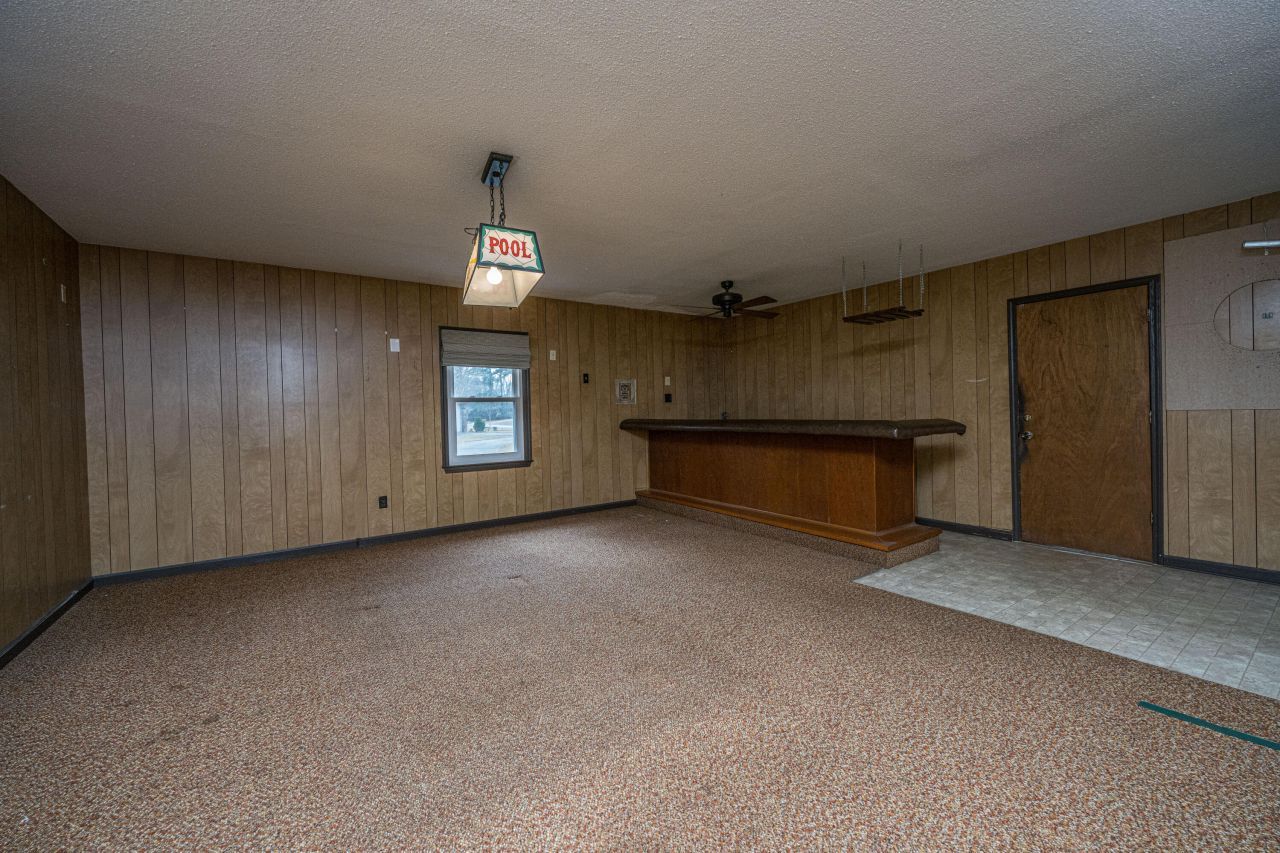 207 Foxborough Rd Road Photo 18