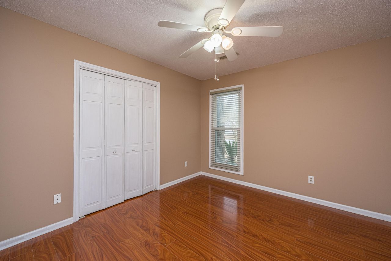 207 Foxborough Rd Road Photo 23