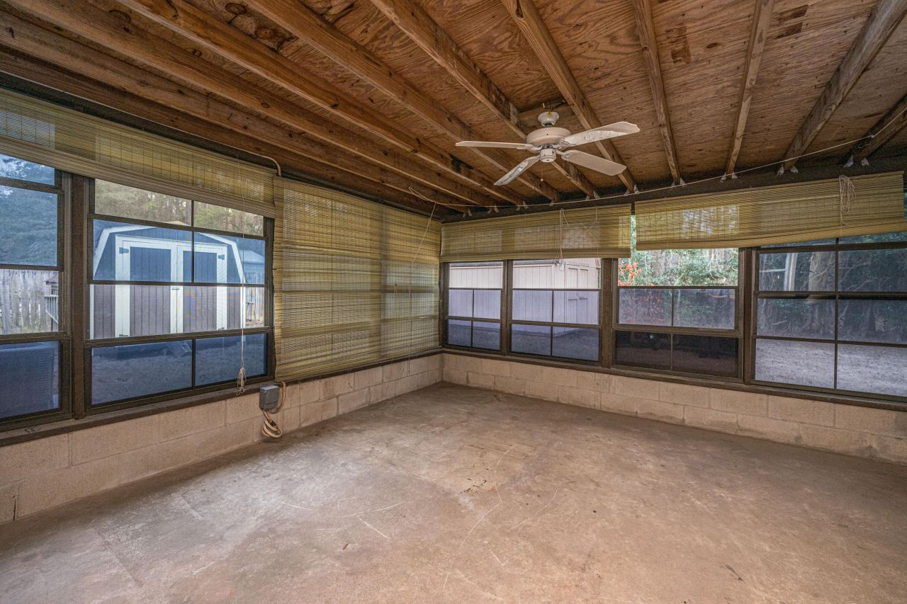 207 Foxborough Rd Road Photo 35